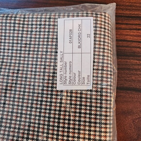 NWT - Long Tall Sally Mini Check Flared Suit Skirt - Size 18 - Picture 4 of 6